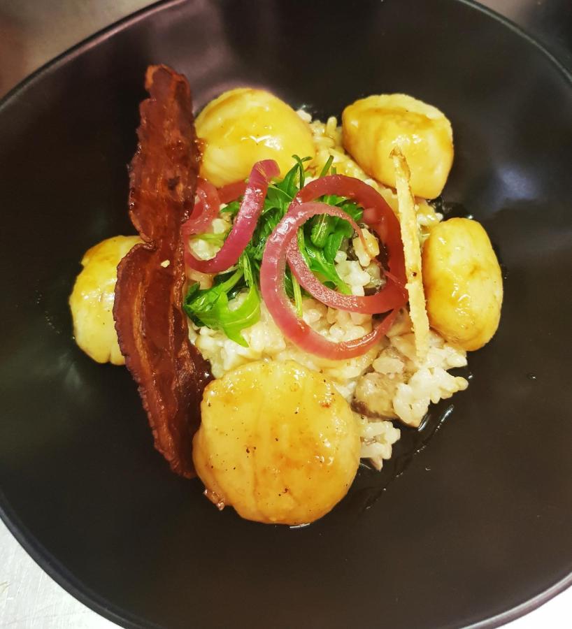 Hotel Restaurant Le Bourgneuf Morlaas Zewnętrze zdjęcie